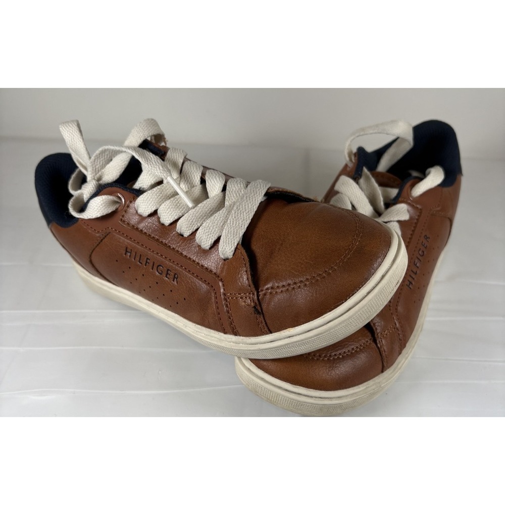 Tommy Hilfiger Kids Brown Faux Leather Low Top Casual Shoes Size‎ 3 Youth